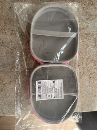 Funda para auriculares con diseño de lazos