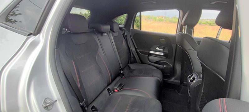 Mercedes-Benz GLA 2021, foto 12