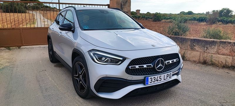 Mercedes-Benz GLA 2021
