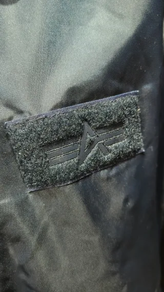 Chaqueta Alpha MA-1 Zip Hood Backprint