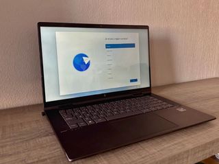 Portátil HP Envy x360 Ryzen 7 16GB 512SSD