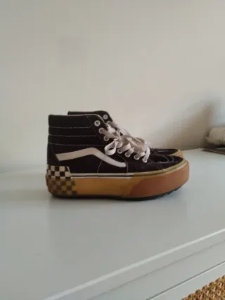 Zapatillas Vans Mujer Negras y Blancas