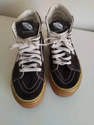 Zapatillas Vans Mujer Negras y Blancas