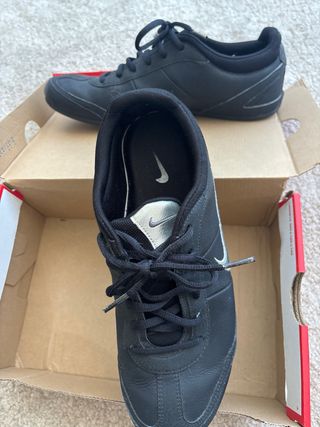 Zapatillas Nike Negras de piel