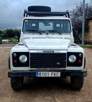 Land Rover Defender 2007