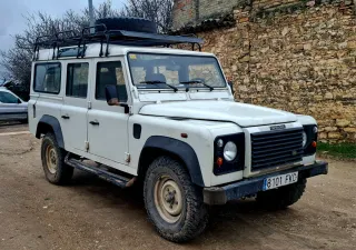 Land Rover Defender 2007