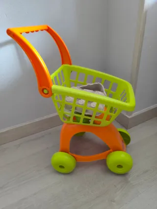 Carrito de compra de juguete
