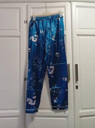 Pijama estampado de raso