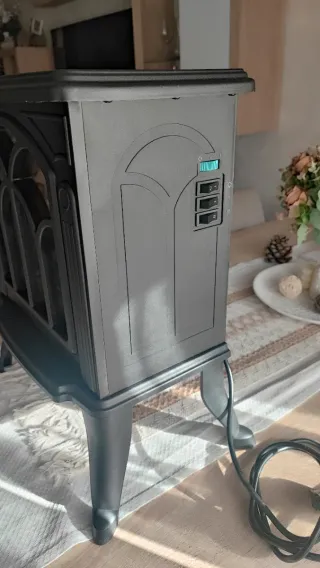 Calentador tipo chimenea negro