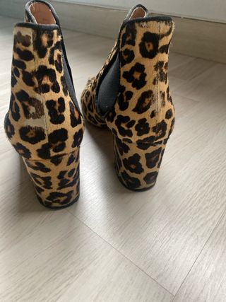 Botin mujer piel leopardo