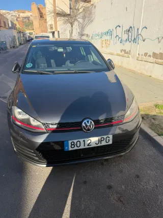 Volkswagen Golf 2016