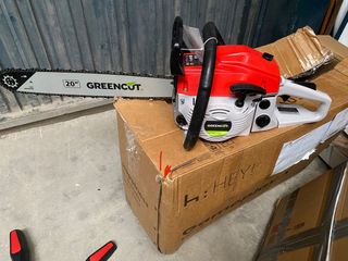 motosierra a estrenar