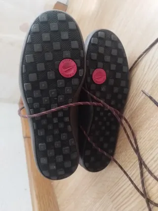 Botas Nike Talla 38 impermeables caña alta