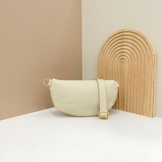 Bolso Piel Hombro/Riñonera Beige Dorado 1601