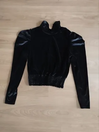 Blusa terciopelo cuello alto