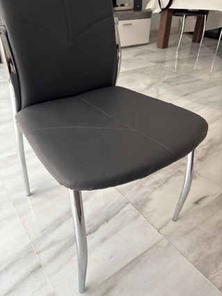 Silla de comedor moderna
