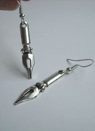 Pendientes de plumín