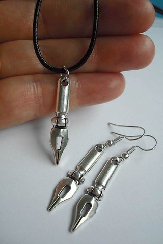 Pendientes de plumín