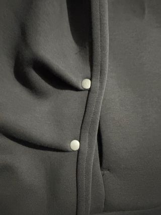 Chaqueta Zara gris con cremallera