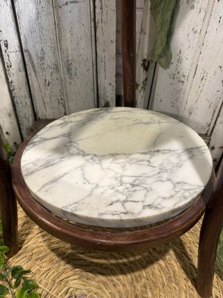 Lavabo antiguo de madera y marmol