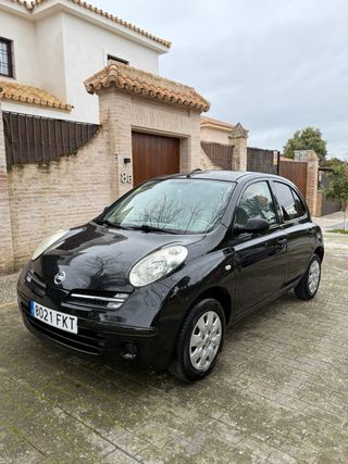 Nissan Micra automatico