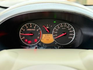 Nissan Micra automatico