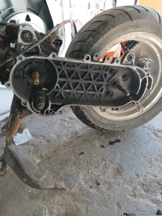 Motor Kimco 49cc Scooter para iezas