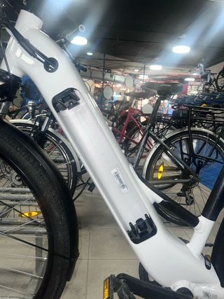 Bicicleta eléctrica ROCKRIDER