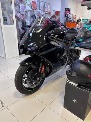 Kawasaki ZX10R 2024