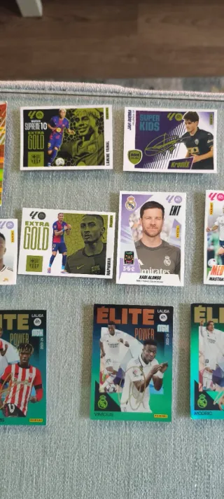 Cromos de fútbol varios jugadores