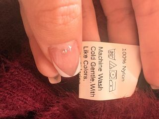 Maglione donna con spalle scoperte color vinaccio