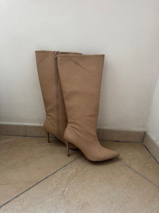 Stivali ASOS pelle beige tacco alto