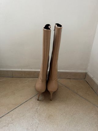 Stivali ASOS pelle beige tacco alto