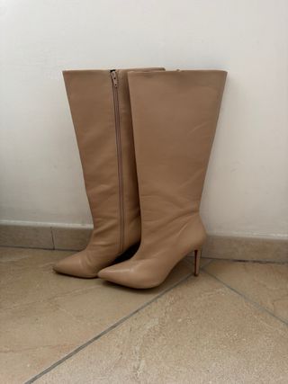 Stivali ASOS pelle beige tacco alto