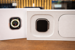 APPLE WATCH ULTRA 49MM TITANIUM 100% BATTERIA