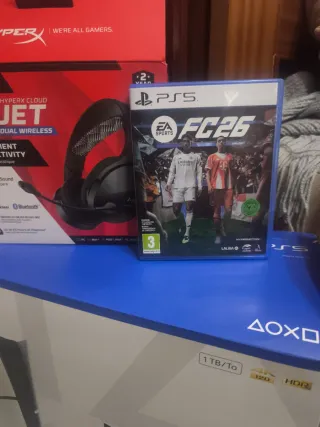 PS5 + Cuffie HyperX + FC26