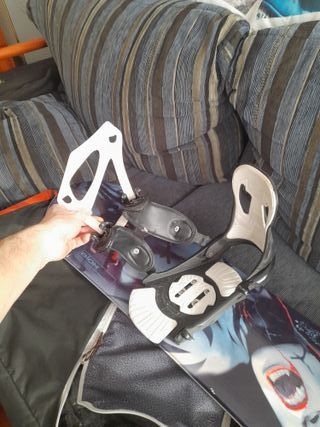 Tabla Snowboard 165 + Fijaciones Automáticas