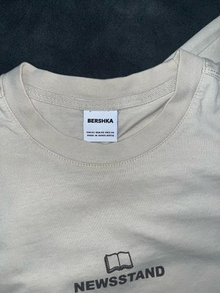 Camiseta beige-crema Bershka T.XS
