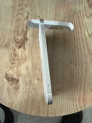 iPhone 12 128GB 75% Batería