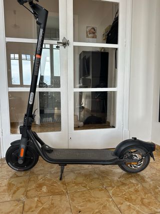 Patinete eléctrico Ninebot en muy buen estado