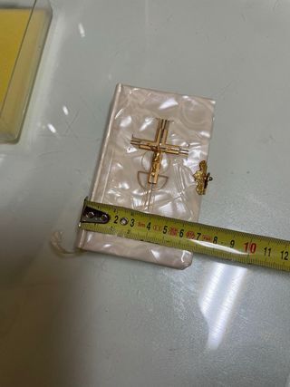 Misal en nacar y oro