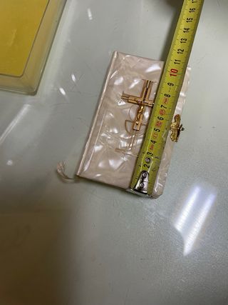 Misal en nacar y oro