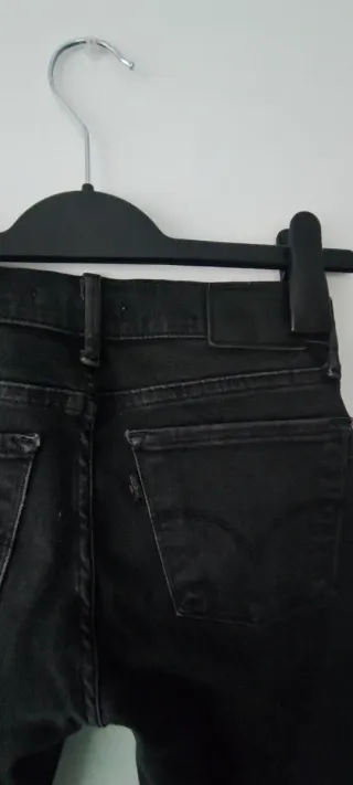 Levi's 710 Superskyni  talla 23