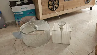 Lampade in tessuto e plastica