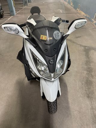 Sym Joymax 125cc Maxiscooter