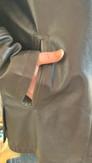 Chaqueta de cuero marrón