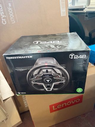 Volante Thrustmaster T248 con Pedales