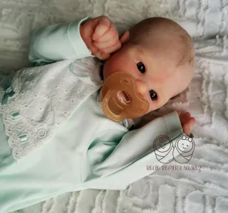 Bebé Reborn in Silicone Clementine