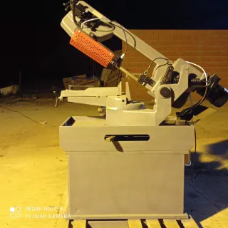 Sierra de cinta para metal trifásica