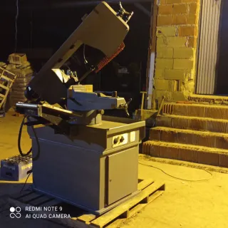 Sierra de cinta para metal trifásica